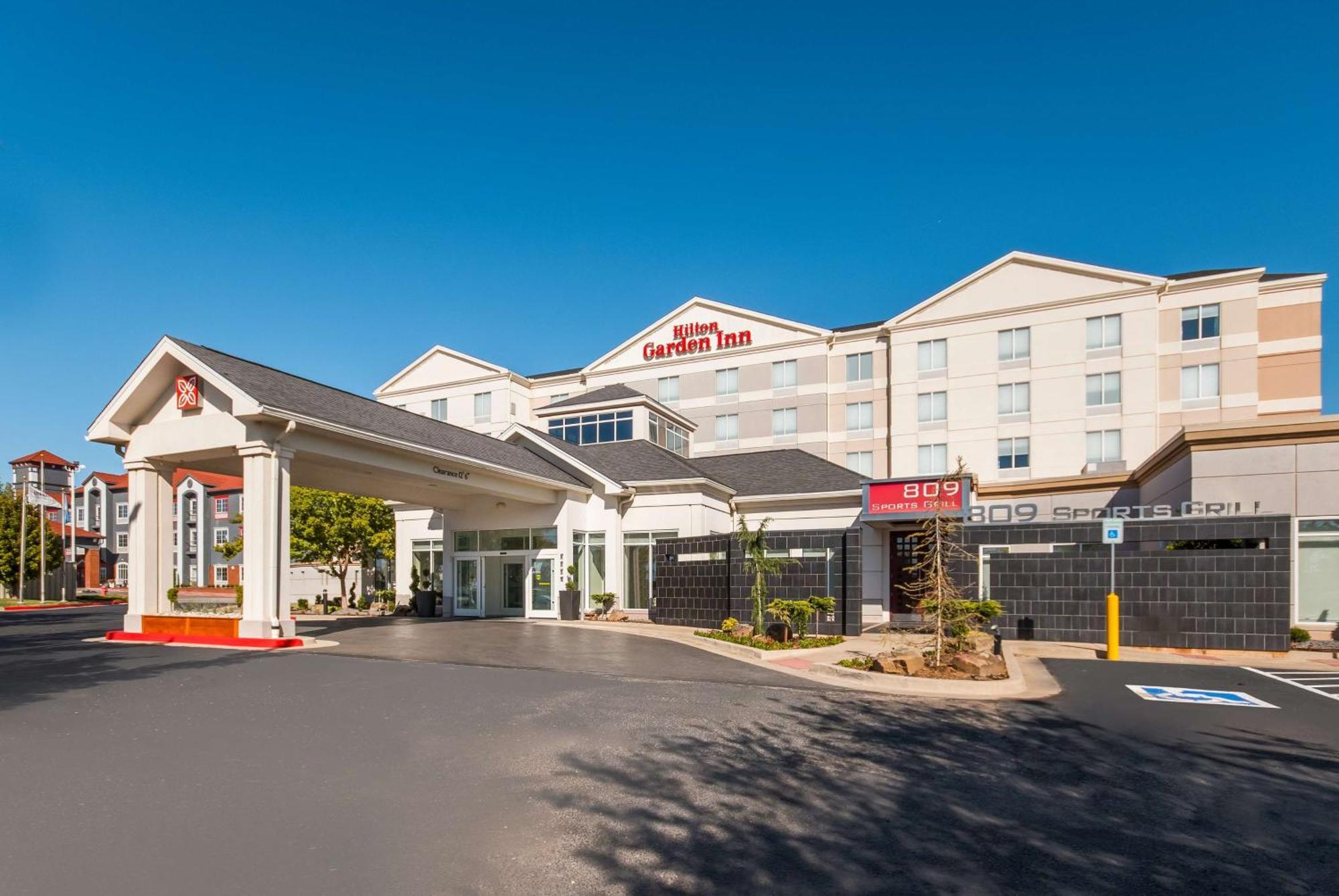 Hilton Garden Inn Oklahoma City Midtown Bagian luar foto