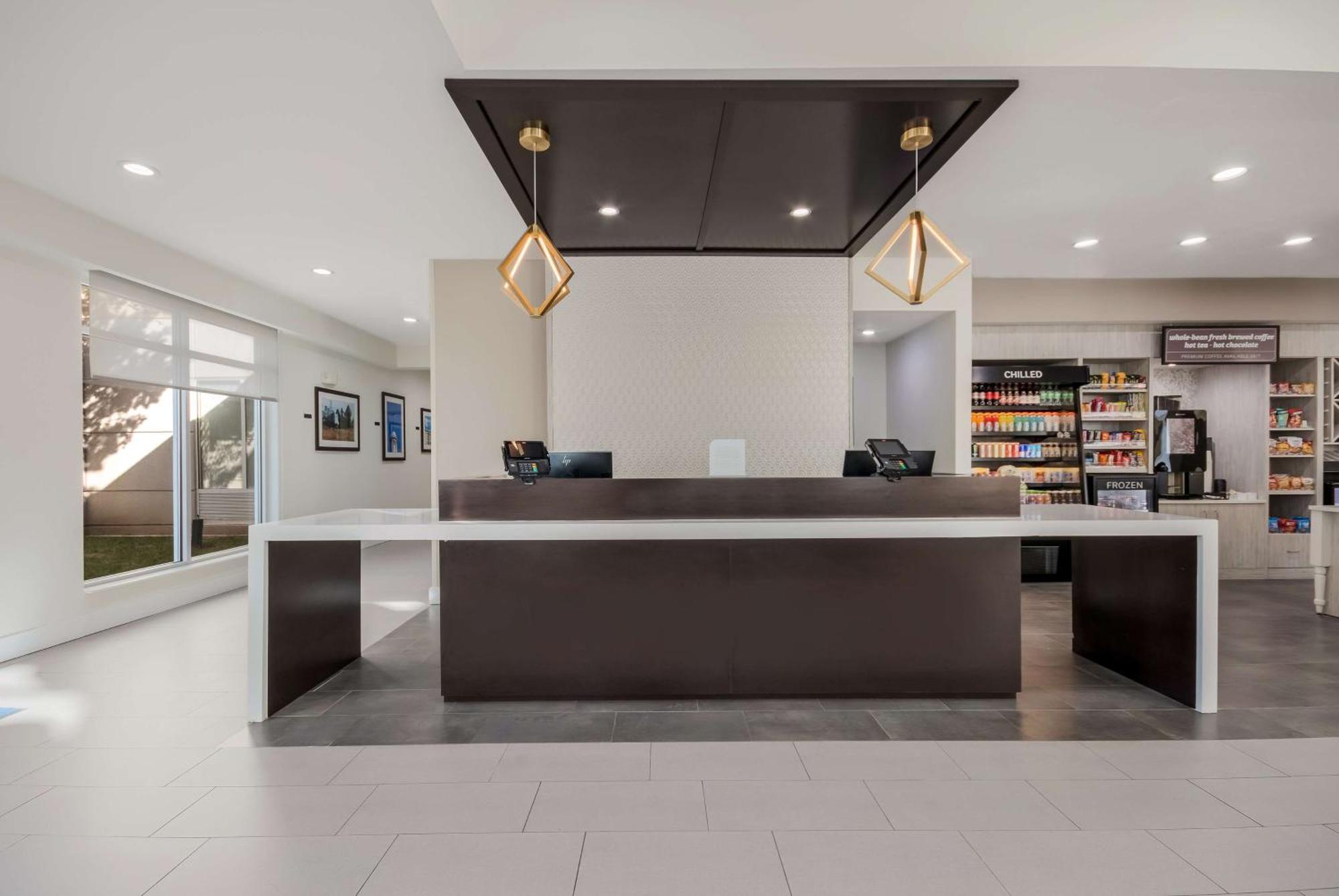 Hilton Garden Inn Oklahoma City Midtown Bagian luar foto